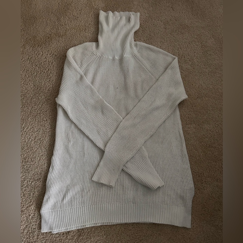 Women’s sweater